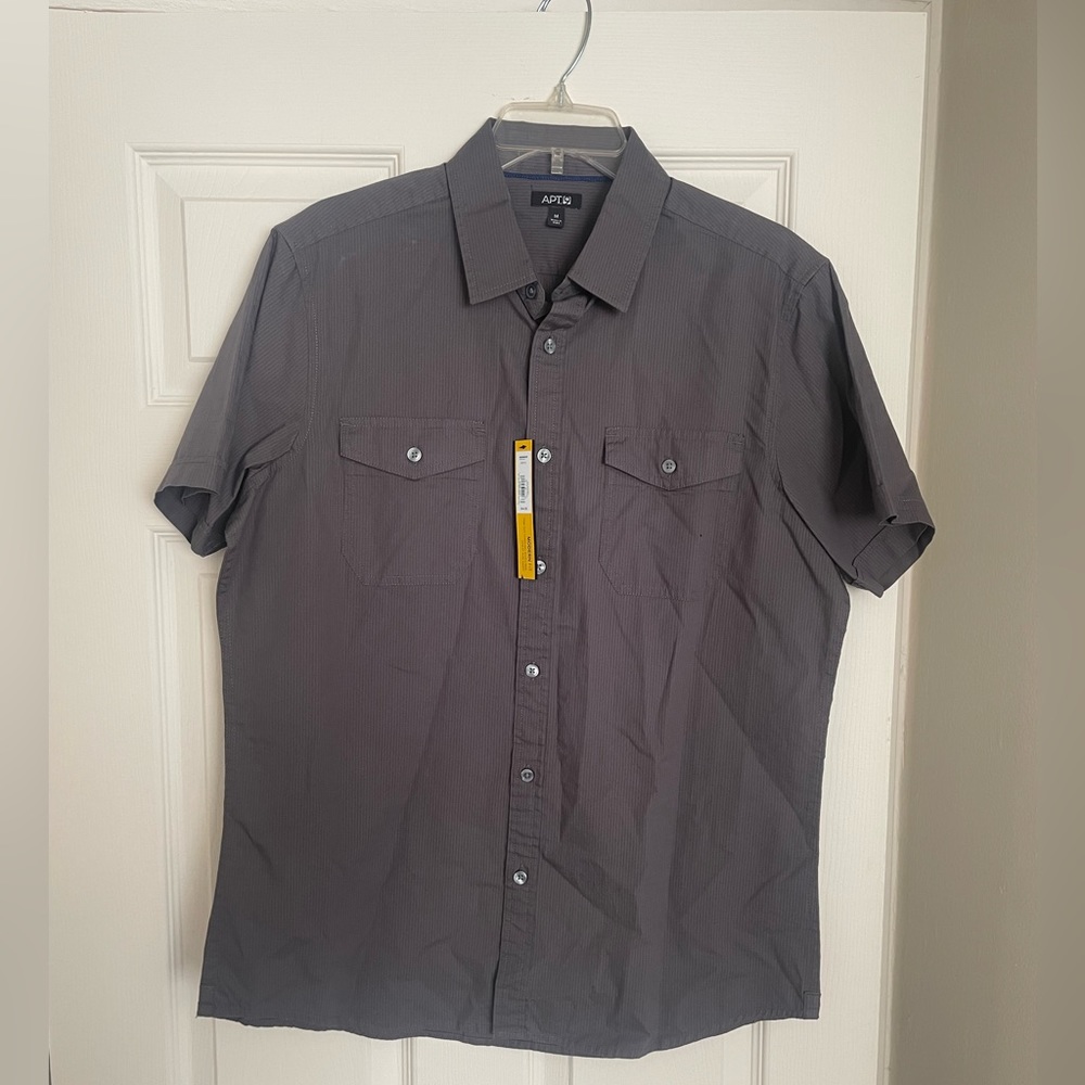Brand New Mens Apt 9 Button Up